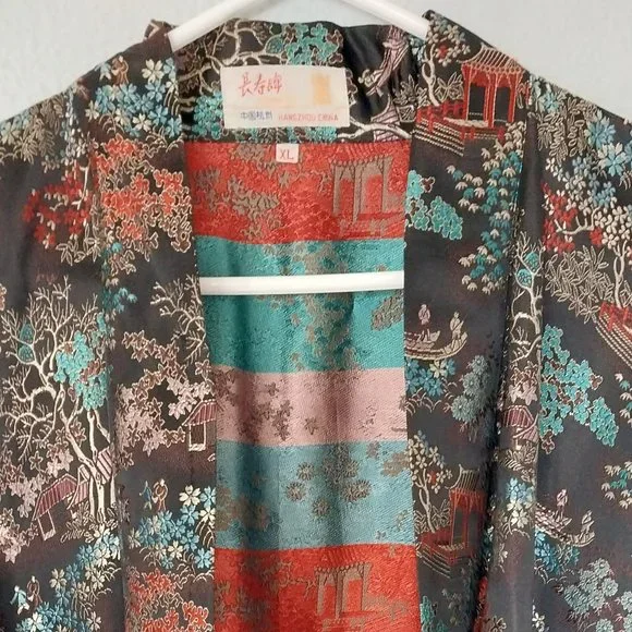 Longevity Hangzhou China Vintage Brocade Asian Print Long Kimono Style Robe - Picture 10 of 10